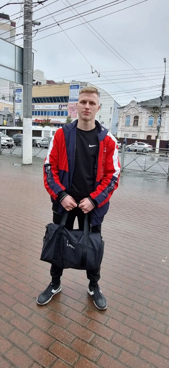  ,   Ivan, 24 ,   ,   