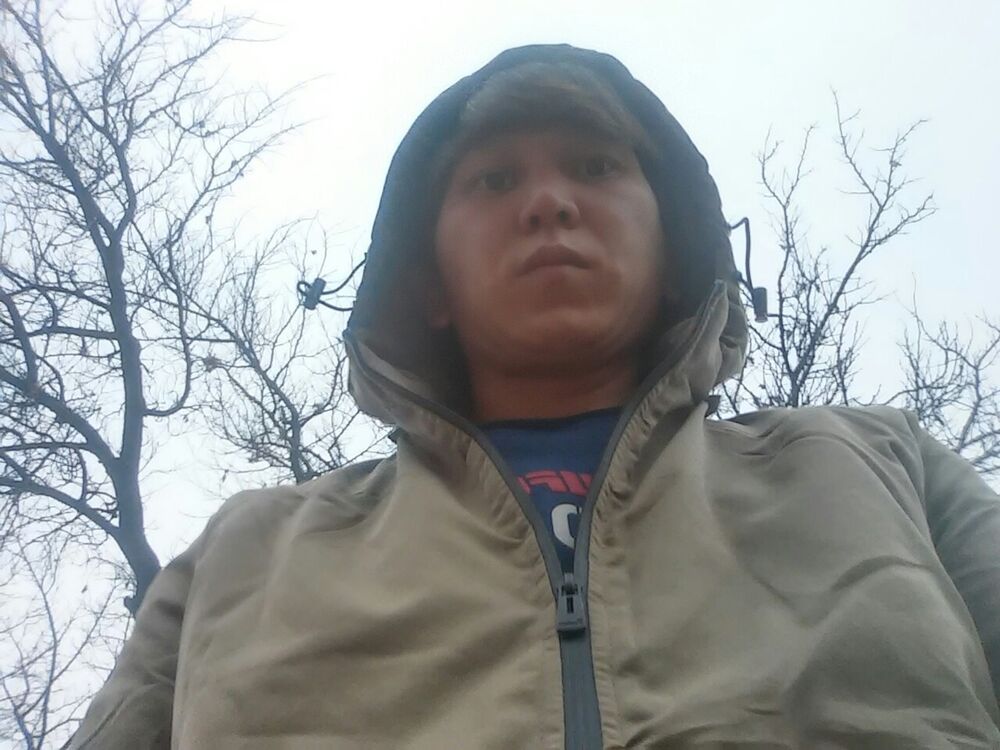  19440745  Edward, 34 ,    