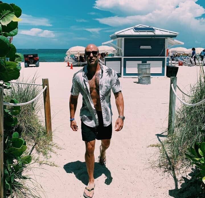 ���������� N'Djamena, ���� ������� Rodriguez, 45 ���, ������������ ��� ������, ����� � ���������