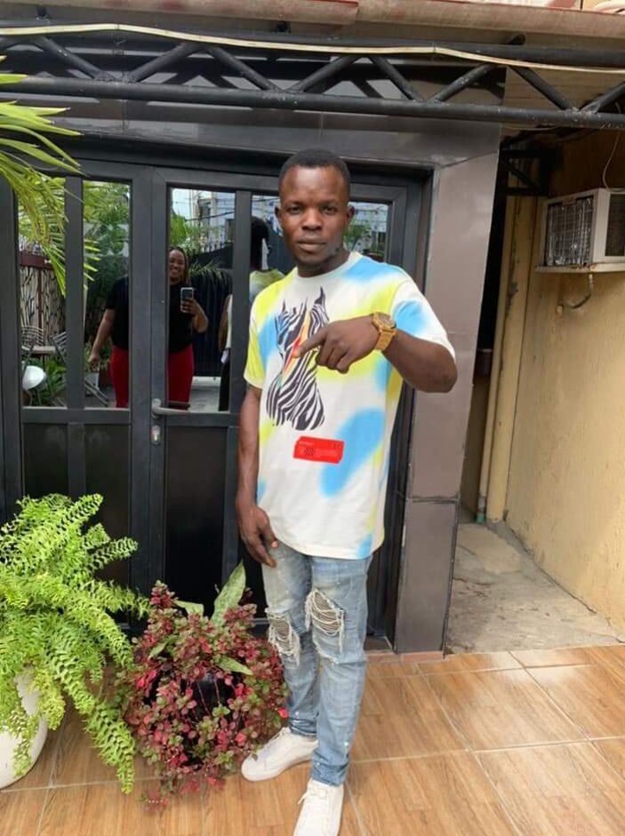  Lagos,   Biodun, 25 ,   ,   