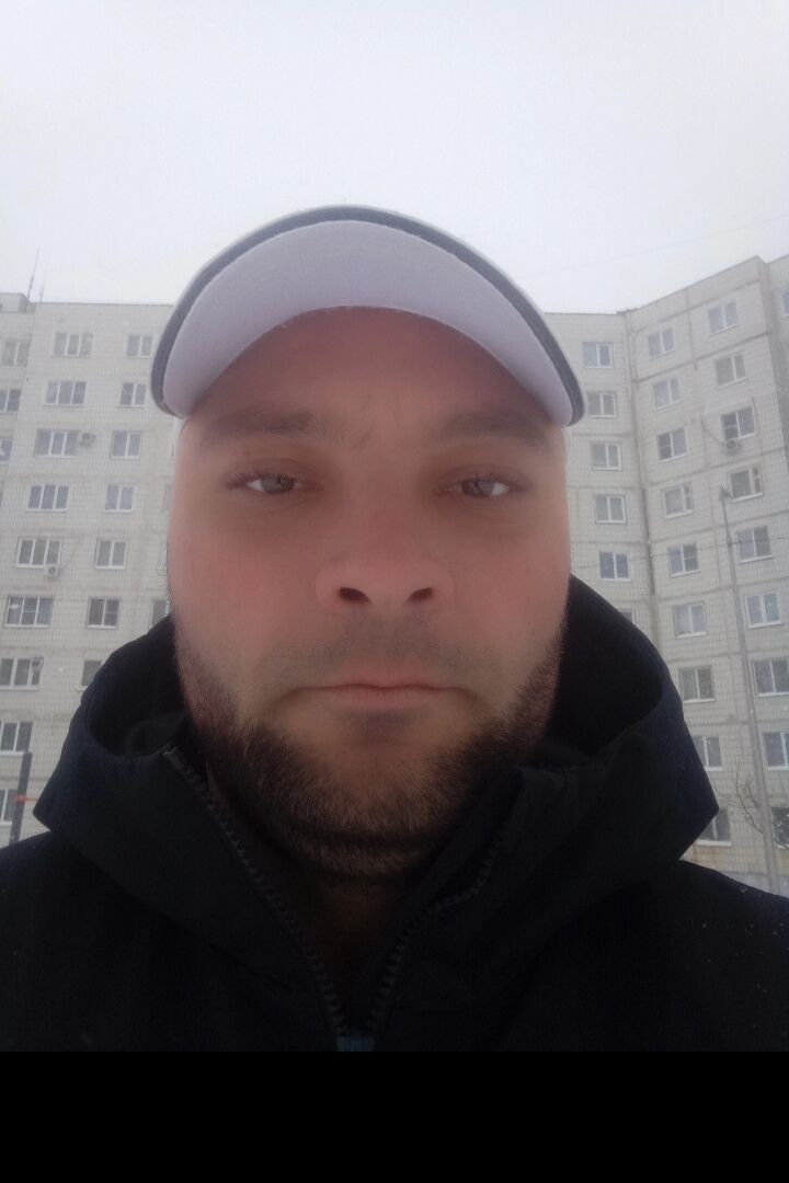  51545455  Ivan, 31 ,    