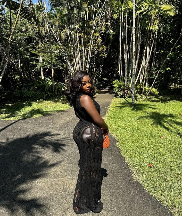  54648415  Jigolo, 24 ,    