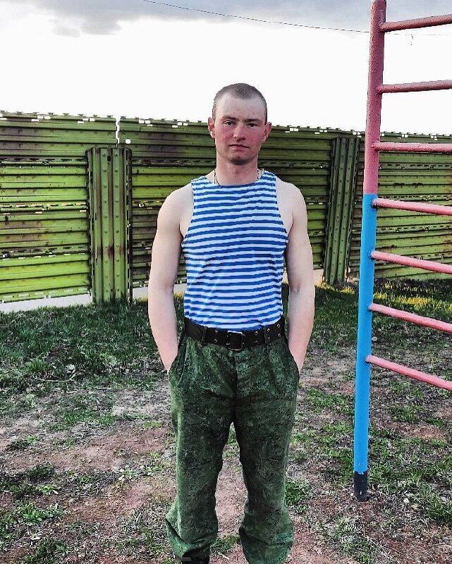  ,   Artem, 25 ,   ,   
