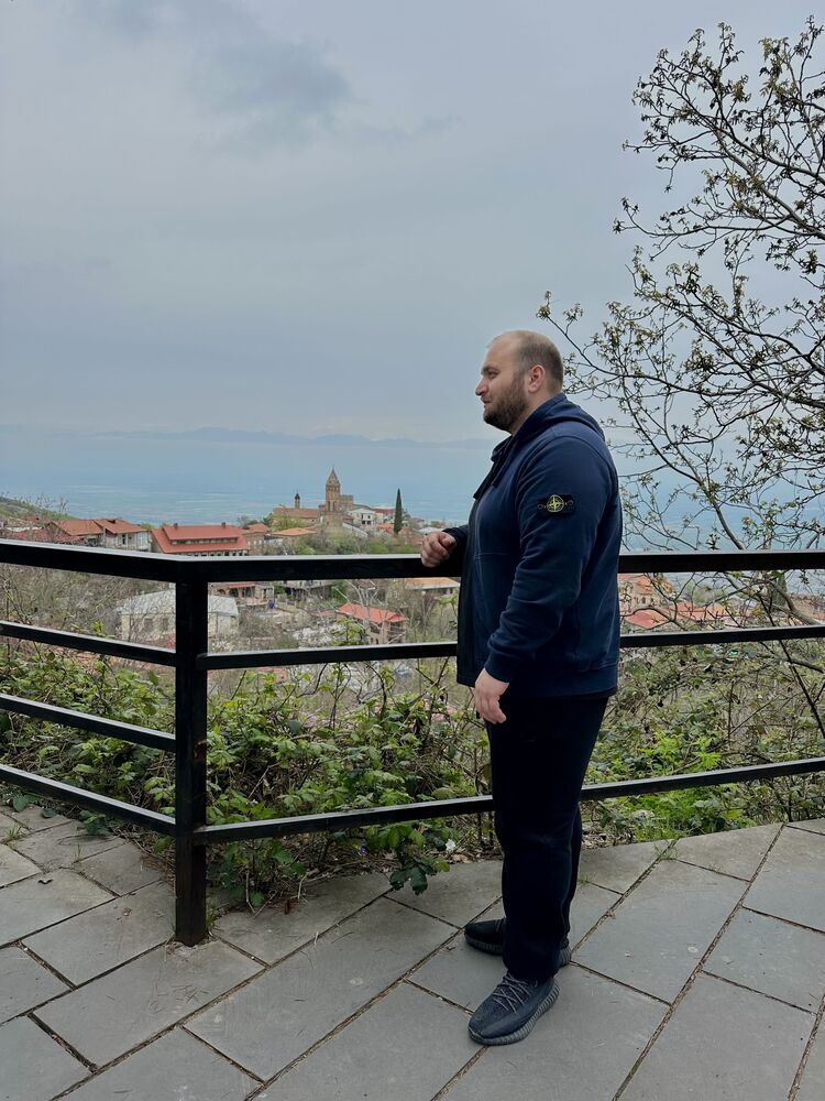  53747255  , 29 ,    --