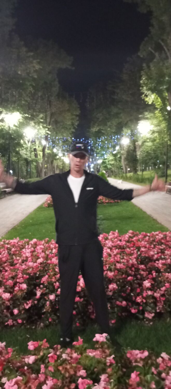  47448835  Yaroslav, 38 ,    