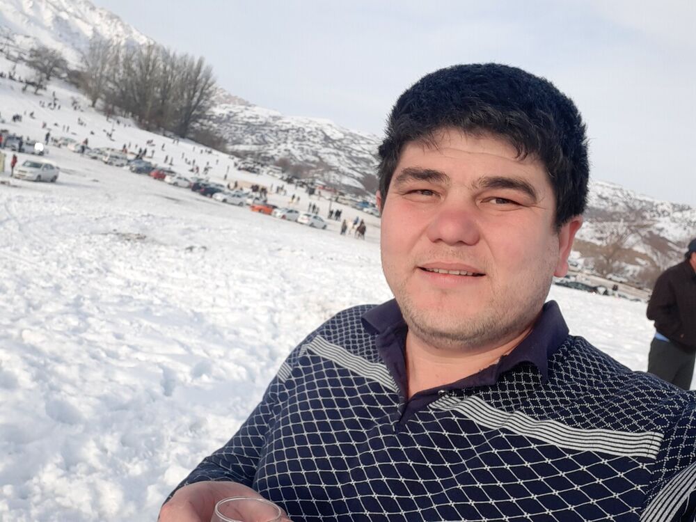  20105445  Karim, 39 ,    