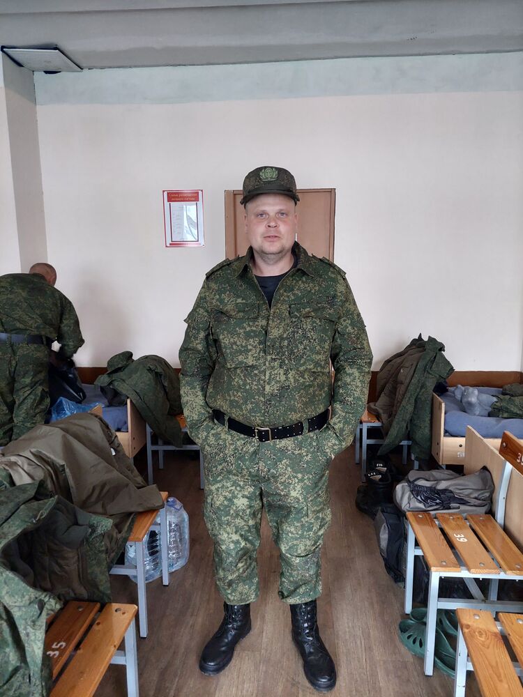  ,   Vladimir, 35 ,   ,   