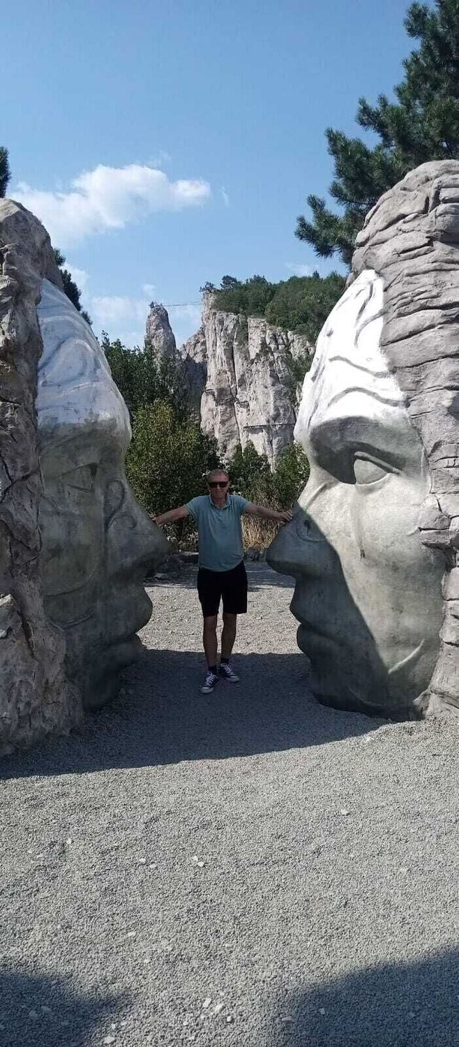  53962755  Ivan, 45 ,    