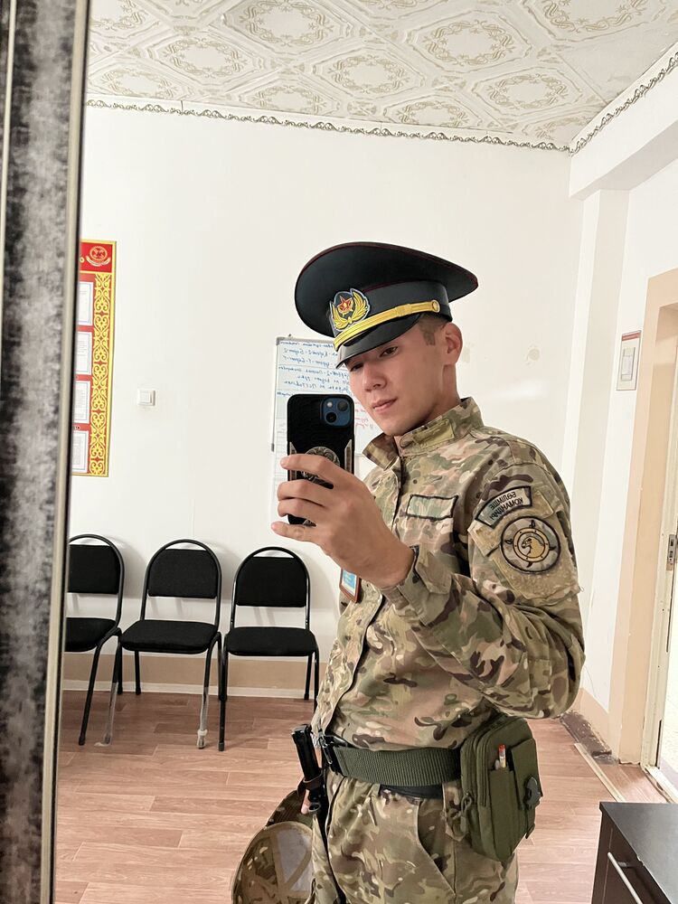  ,   Aman, 27 ,   ,   , 