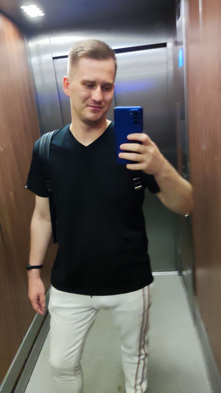  38708565  , 28 ,    