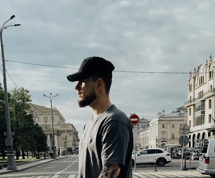  ,   Grigoriy, 25 ,   ,   