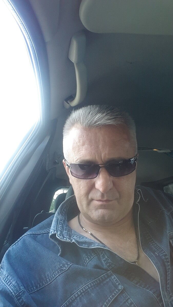  7812485  Nik, 53 ,    