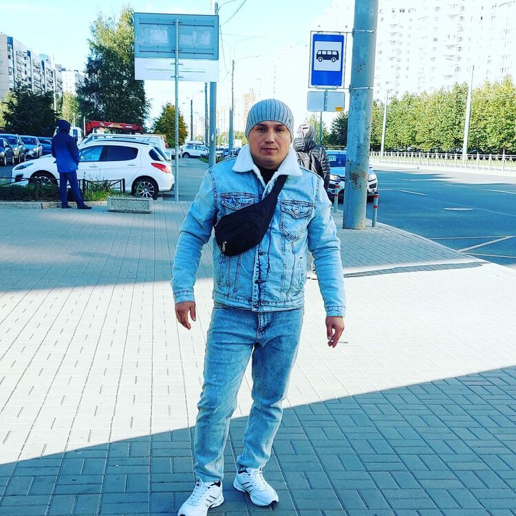  44854325  , 37 ,    