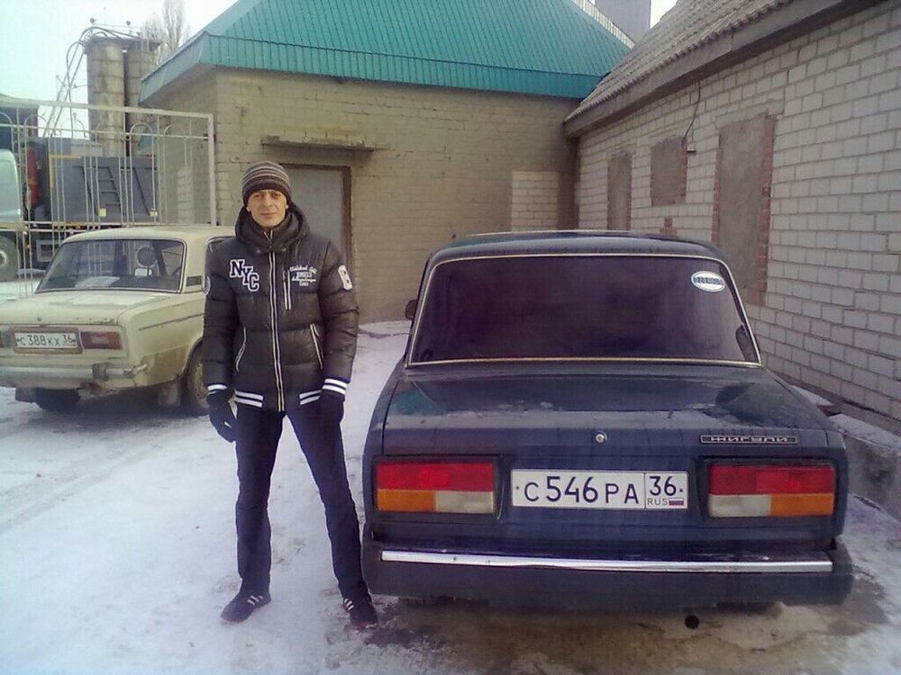  20035215  , 44 ,    