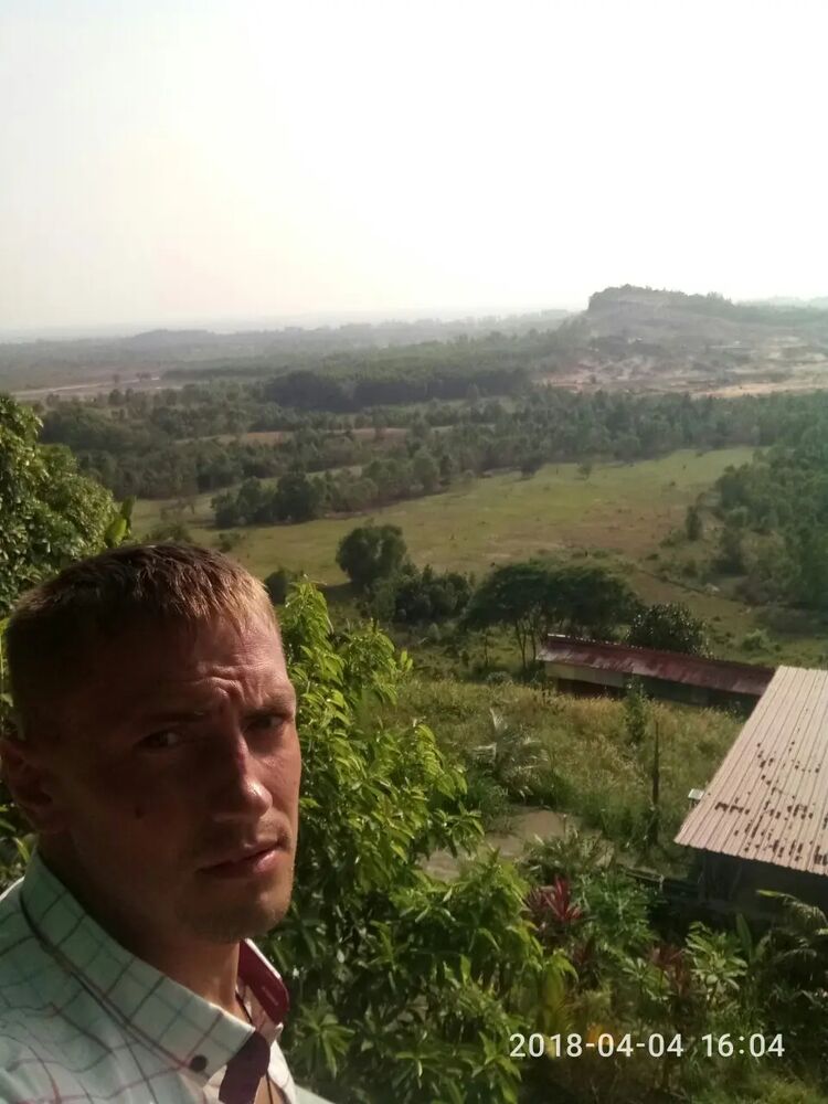  28163175  , 39 ,    