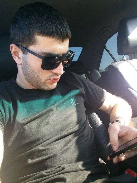  8027365  Vladik, 41 ,    