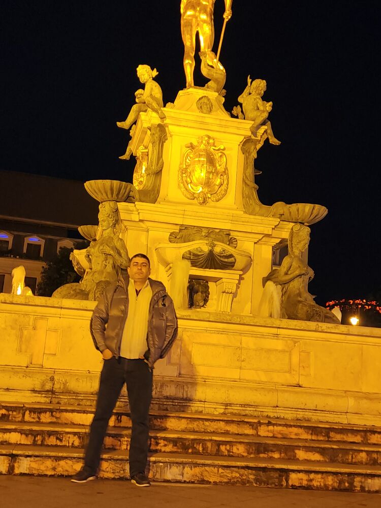  ,   Etibar, 41 ,   ,   