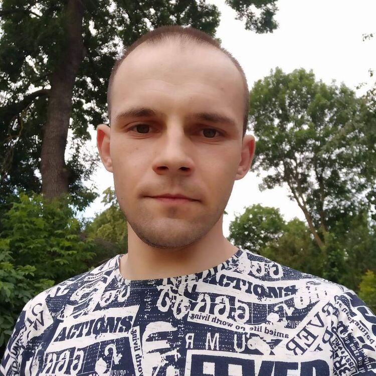  24613635  Oleg, 32 ,    