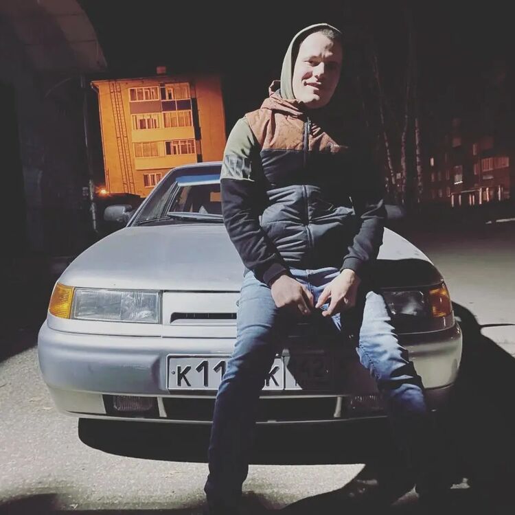  37657155  Sergey, 29 ,    