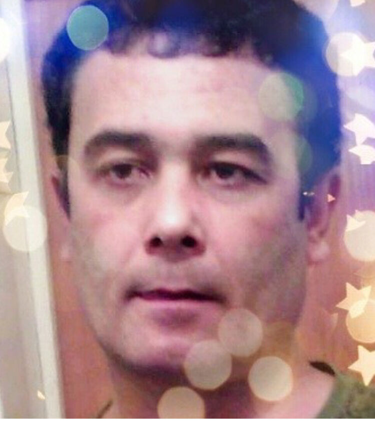  22424885  Safar, 47 ,    