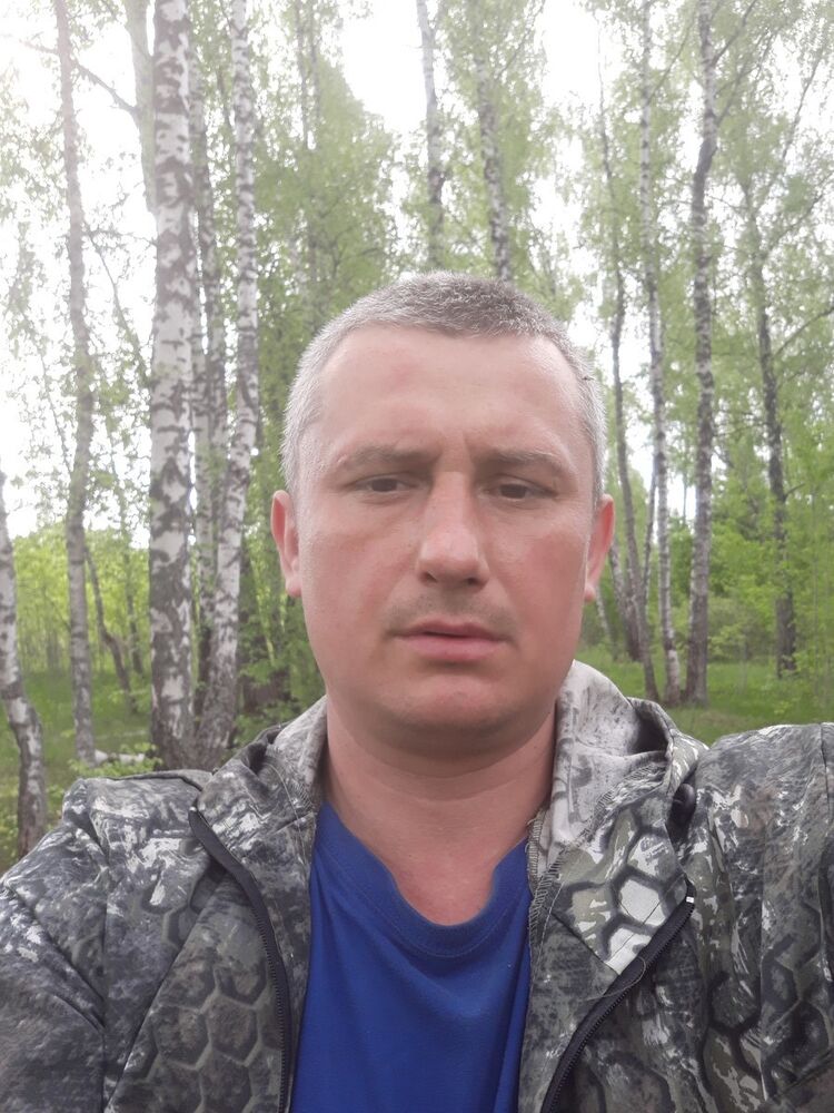  ,   Ruslan, 45 ,   ,   , c 