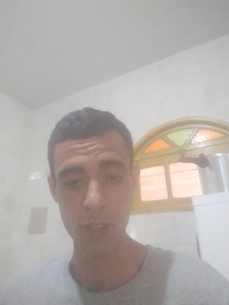  54660725  Nicolas, 27 ,    --