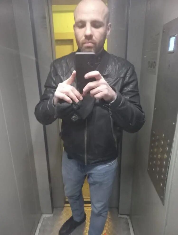  42124865  , 35 ,    