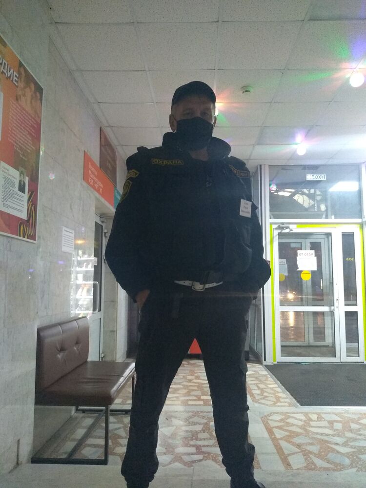  30279275  , 54 ,    