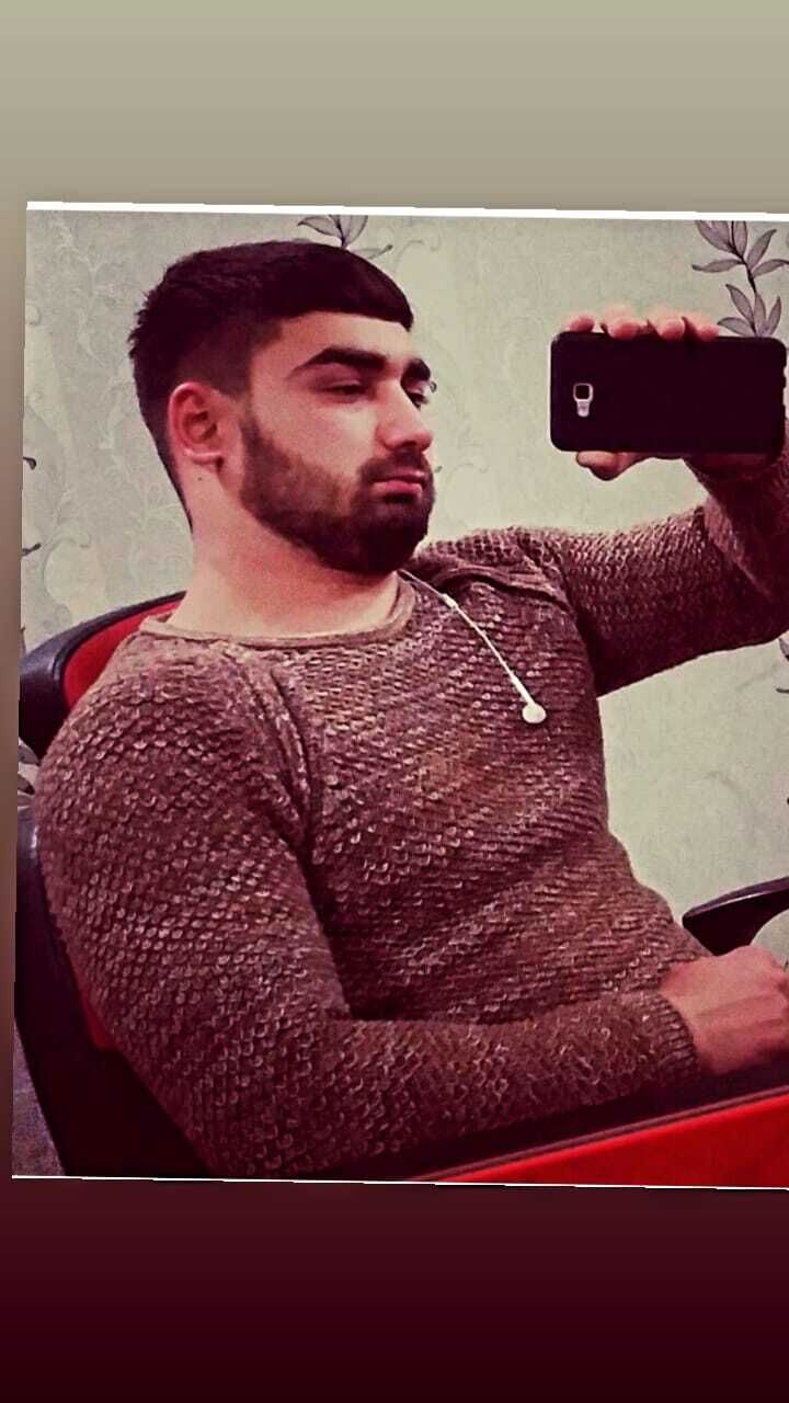  51438805  Amir, 27 ,    