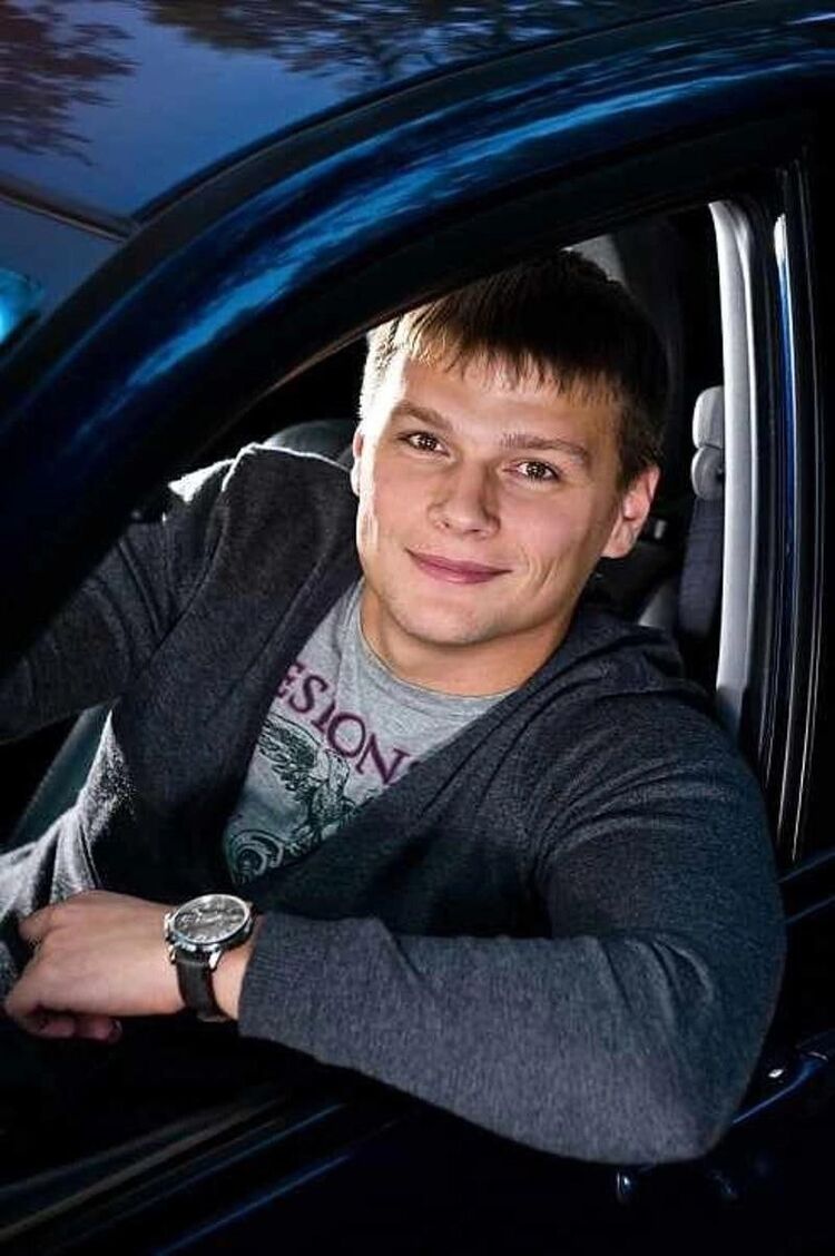 ���� 42941335 ������� ������, 41 ���, ���� ���������� � �������������