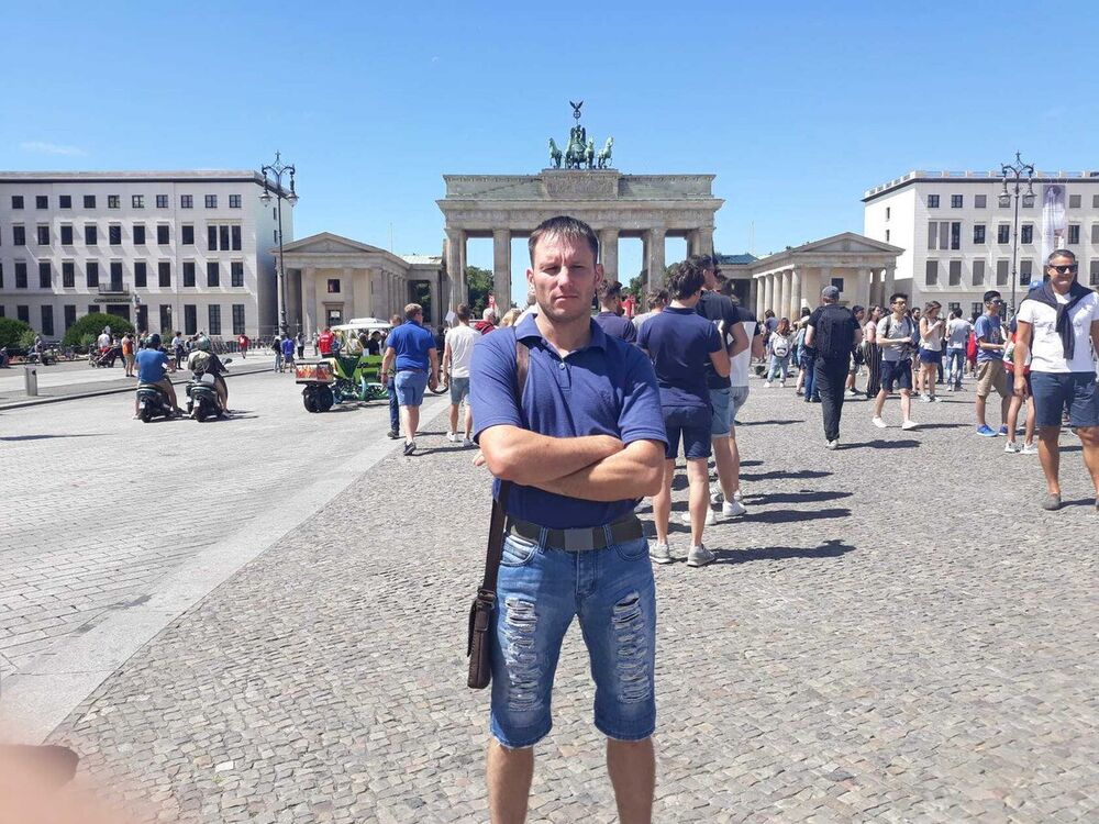  ,   ALEX, 40 ,   ,   , c 