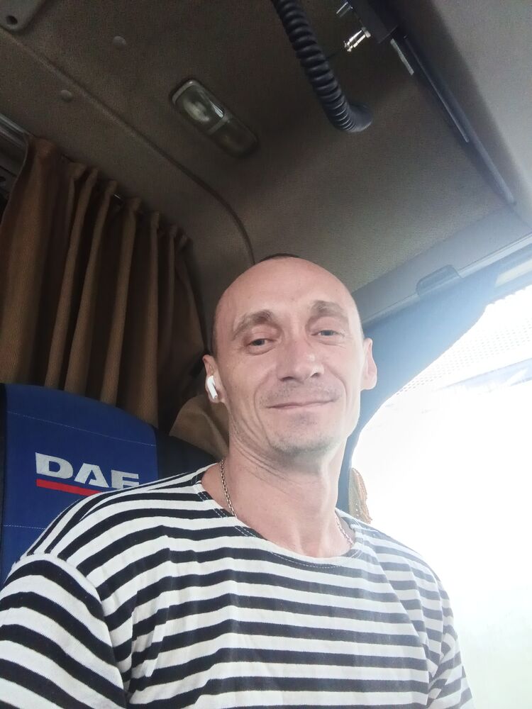 44651385  , 39 ,    