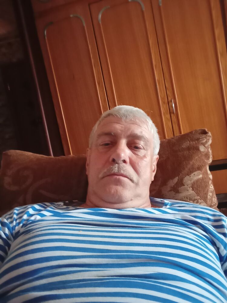  43892955  , 61 ,    