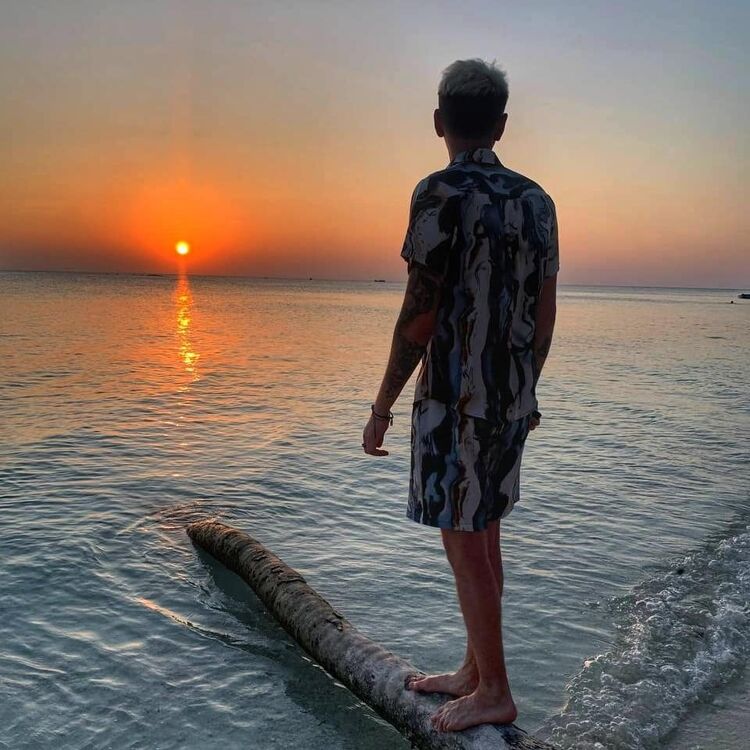  29752255  , 30 ,    -