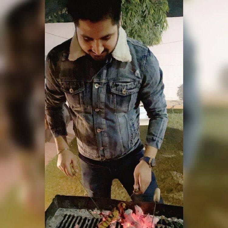  Delhi,   Rishabh, 27 ,   ,   , c 
