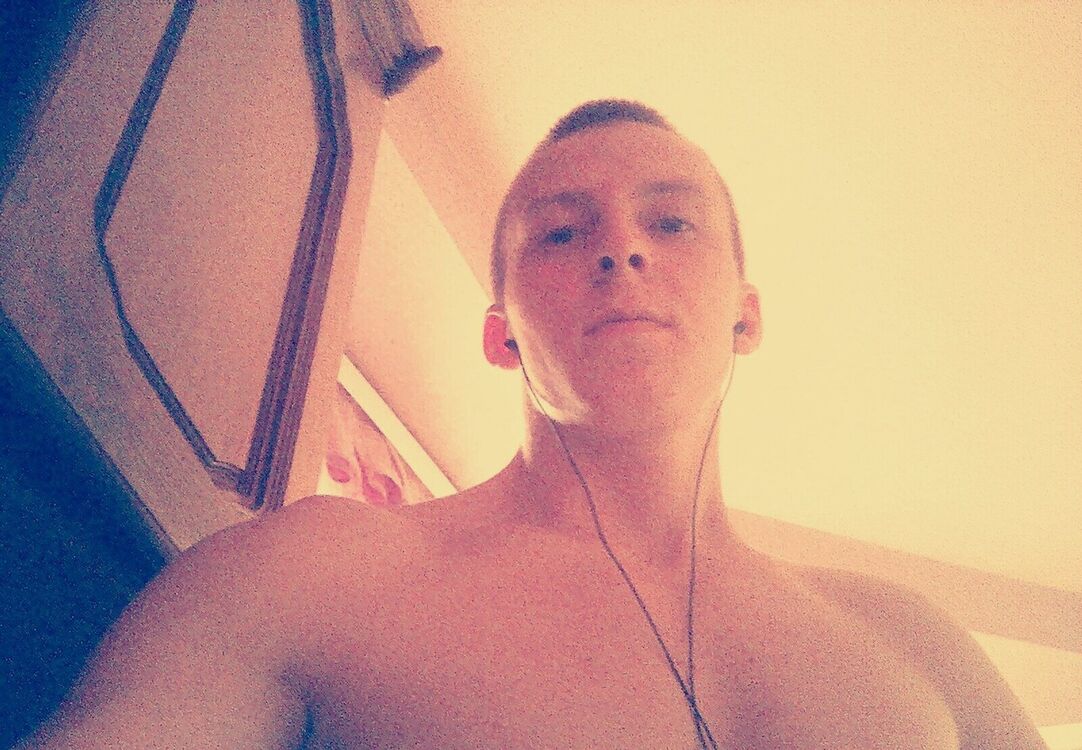  10823005  , 29 ,    