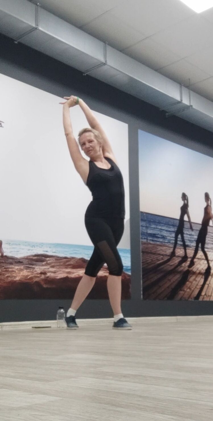  54432715  , 49 ,    -