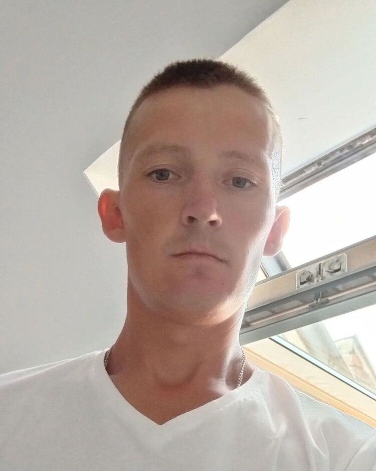  24218485  , 29 ,    -