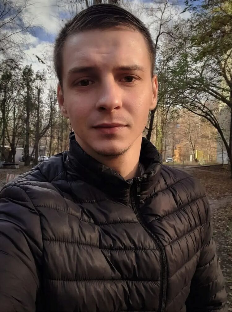  ,   Vladimir, 29 ,   c 