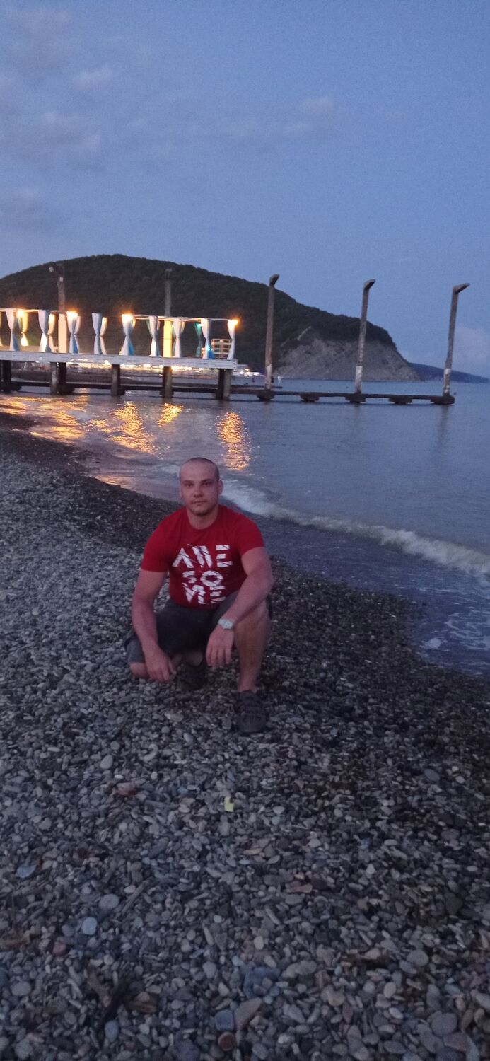  38520095  , 33 ,    --