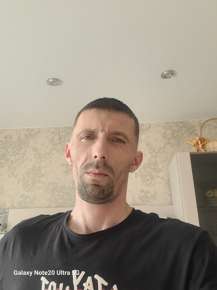  46615525  , 42 ,    