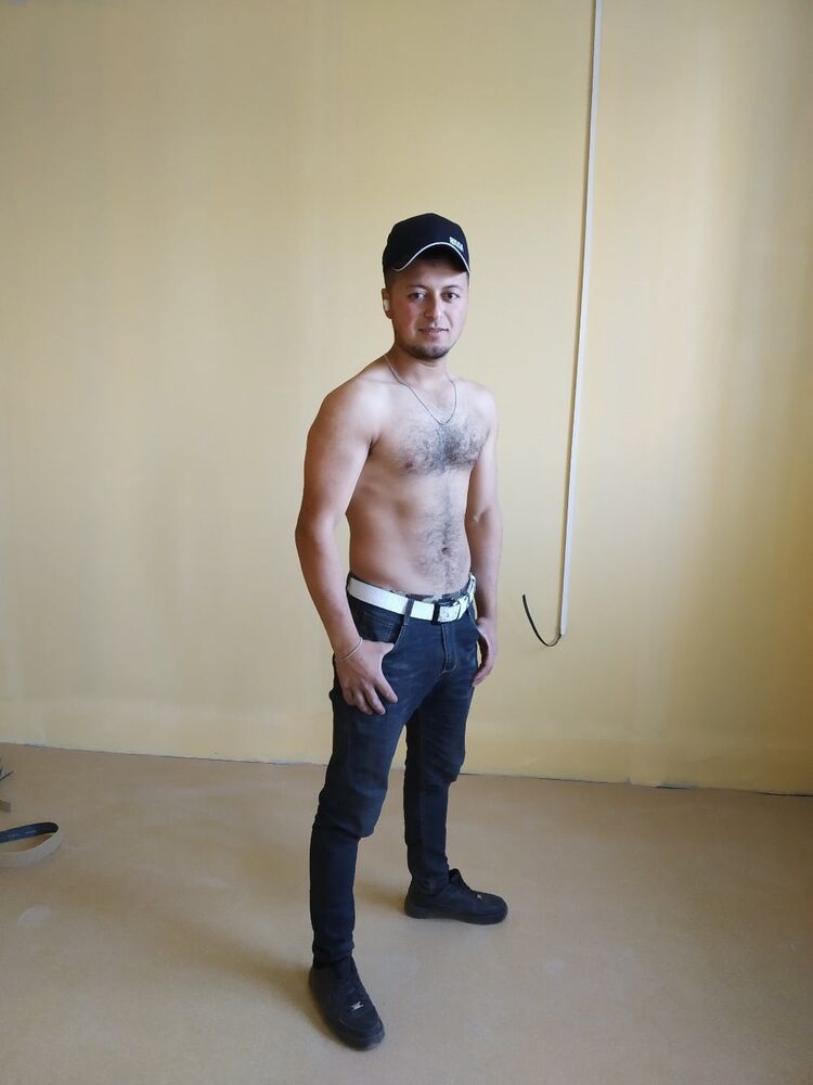  23947295  Timur, 27 ,    