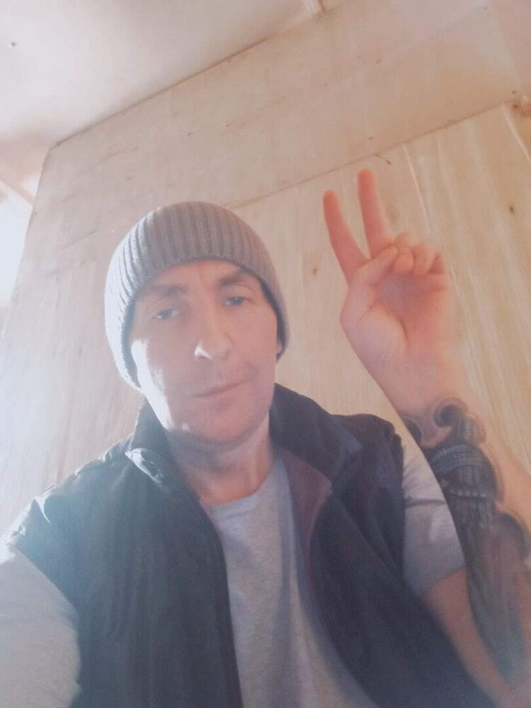  30894655  Deni, 42 ,    