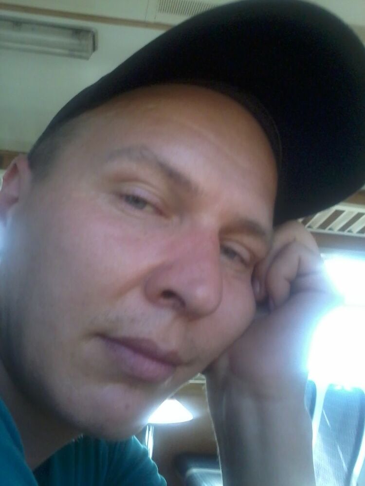  ,   Dima, 46 ,   