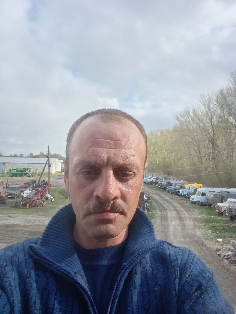  50989185  , 26 ,    -
