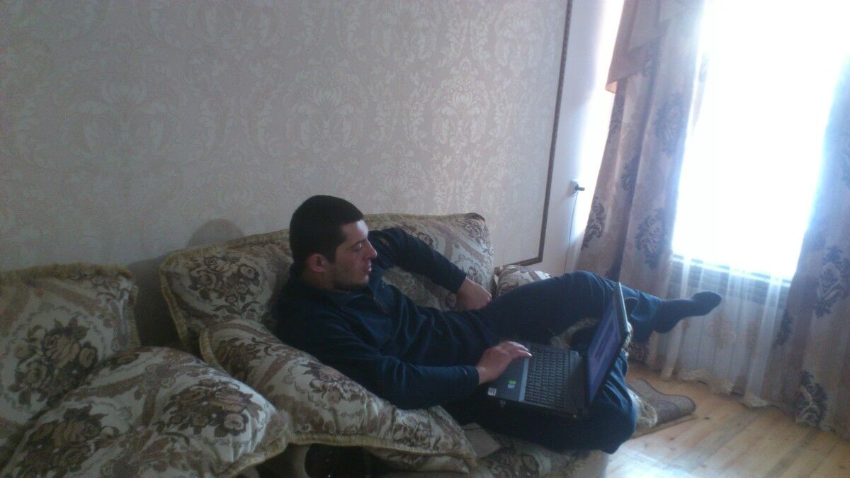  4221665  Rasul, 36 ,    