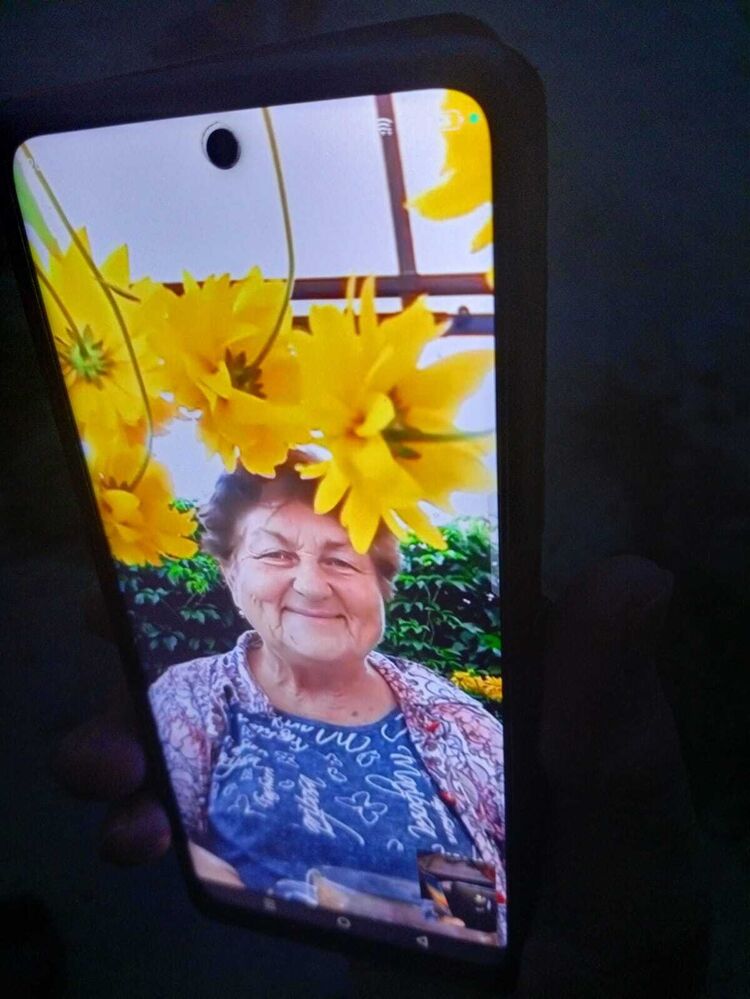  ,   , 74 ,   c , 