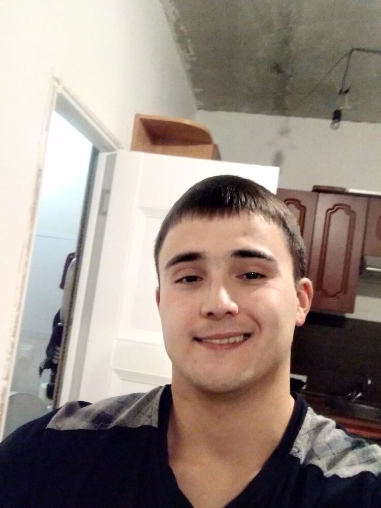  39485665  , 23 ,    