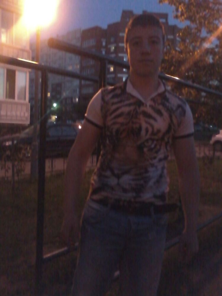  5584375  Ilkin, 39 ,    