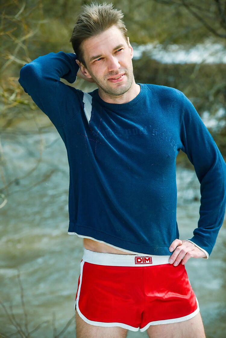  ,   Artem, 39 ,   ,   , 
